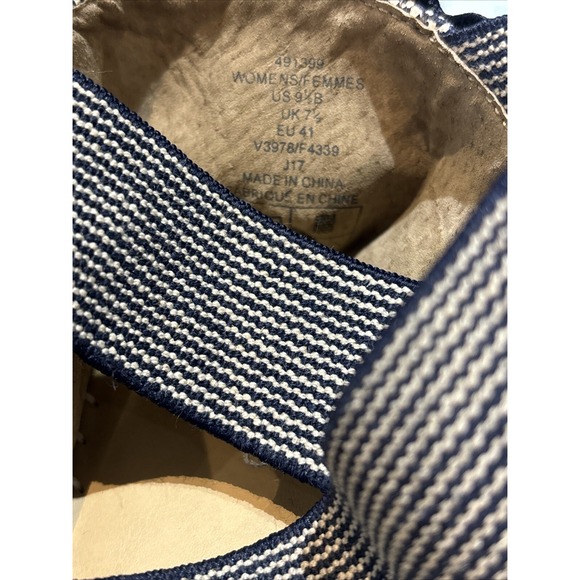 Lands' End Canvas Espadrilles Size 9.5 B Navy Blue Ecru Nautical Stripe Sandals - Picture 9 of 9